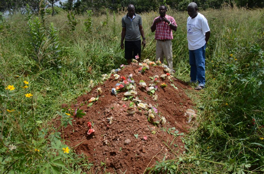 Das Grab von Christopher Mukuwa in Pemba